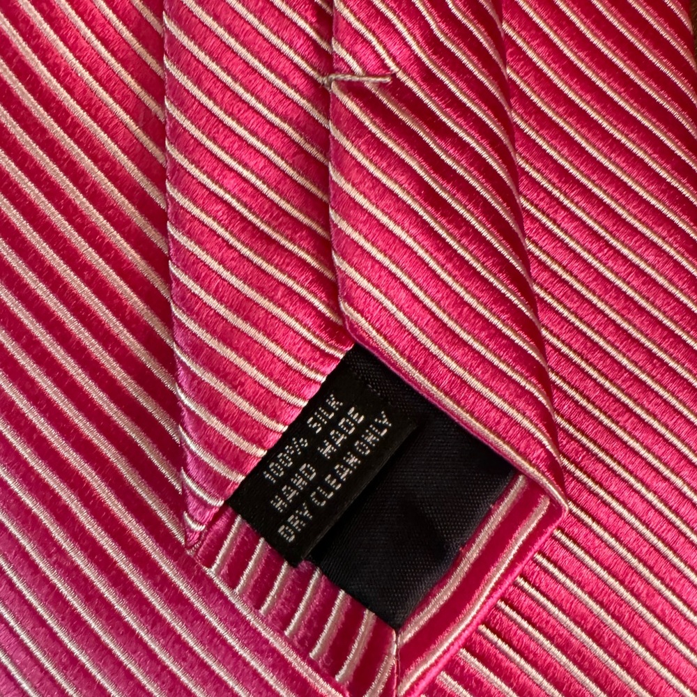 The TIE BAR 100% Silk Pink with White Pinstripes Handmade Necktie - Picture 8 of 10